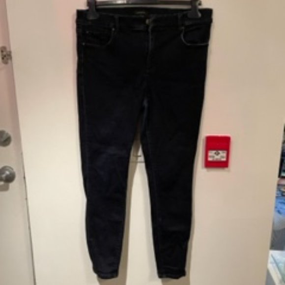 Ann Taylor Dark Wash Sculpting Pockets Skinny Jeans Size 12 - Picture 2 of 4